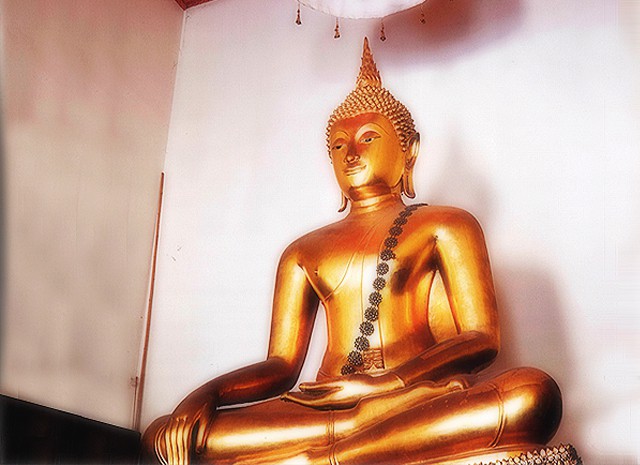 Phra Buddha Chinnaraj